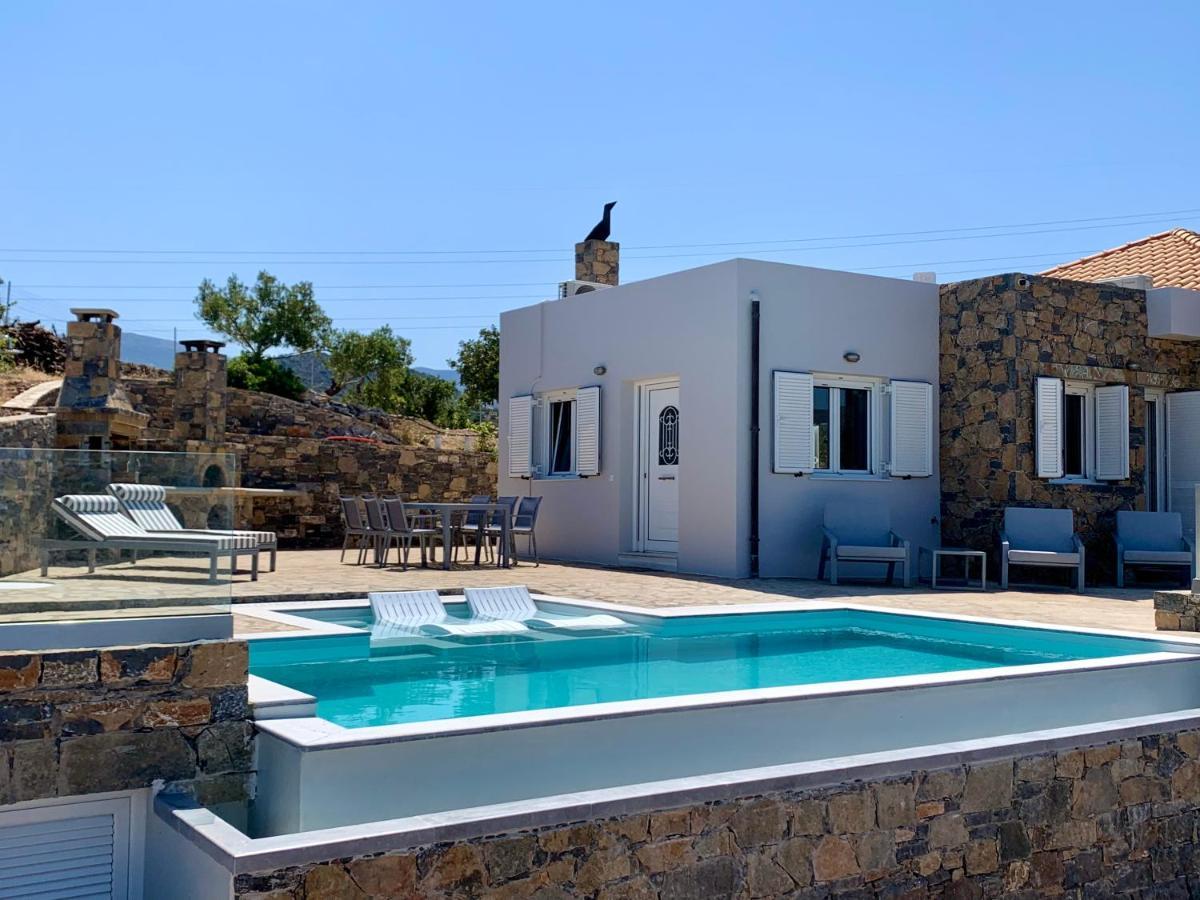 Crete Garden